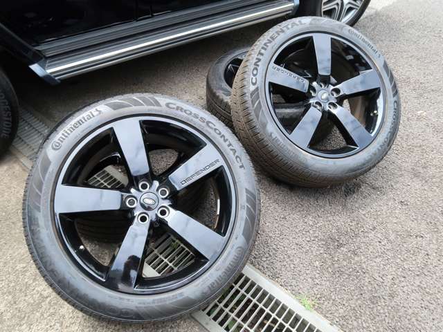 ランドローバー ディフェンダー １１０ カルパチアン エディション ５．０Ｌ Ｐ５２５ ４ＷＤ R6年 (関東) 99
