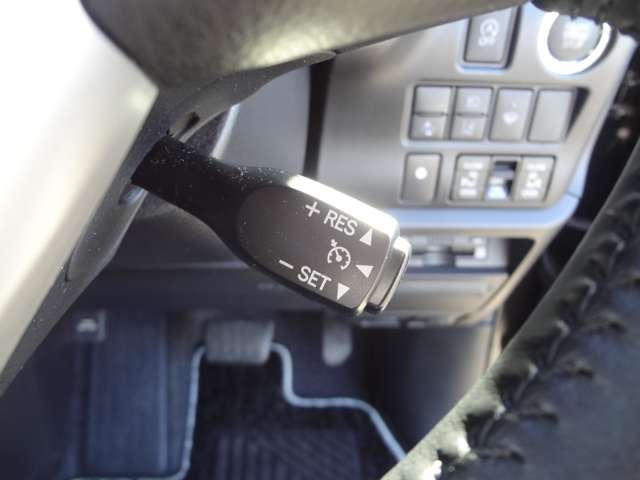 トヨタ ヴォクシー ２．０ ＺＳ 煌ＩＩＩ ４ＷＤ R3年 () 99