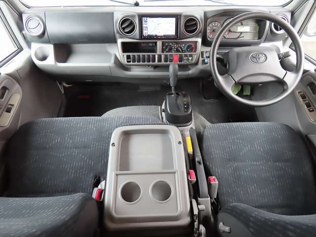 トヨタ カムロード キャンピングカー H30年 (関東) 99