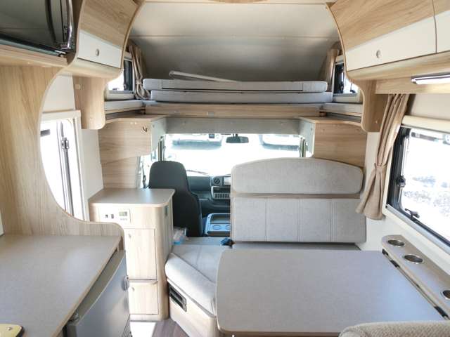 トヨタ カムロード ナッツＲＶ R6年 (関東) 99