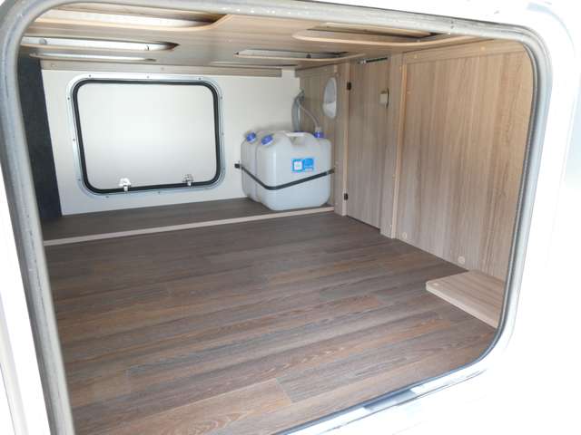 トヨタ カムロード ナッツＲＶ R6年 (関東) 99