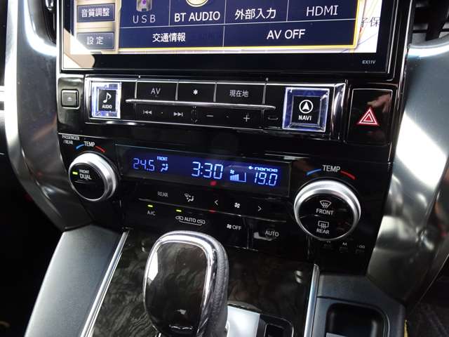 トヨタ ヴェルファイア ２．５ Ｚ Ａエディション ゴールデンアイズ H28年 (東海) 99
