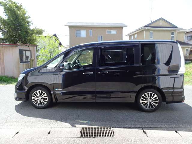 日産 セレナ ２．０ ハイウェイスター Ｓ－ＨＹＢＲＩＤ H26年 (東海) 99