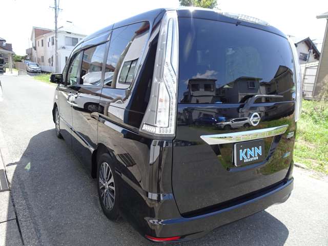 日産 セレナ ２．０ ハイウェイスター Ｓ－ＨＹＢＲＩＤ H26年 (東海) 99