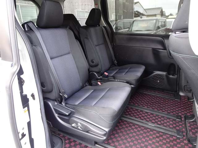 トヨタ ヴォクシー ２．０ ＺＳ 煌 H29年 (東海) 99