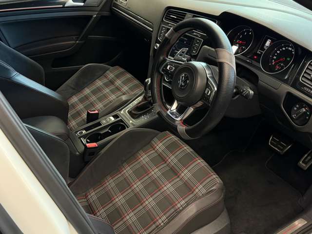 フォルクスワーゲン ゴルフ ＧＴＩ　パフォーマンス H26年 (東海) 99