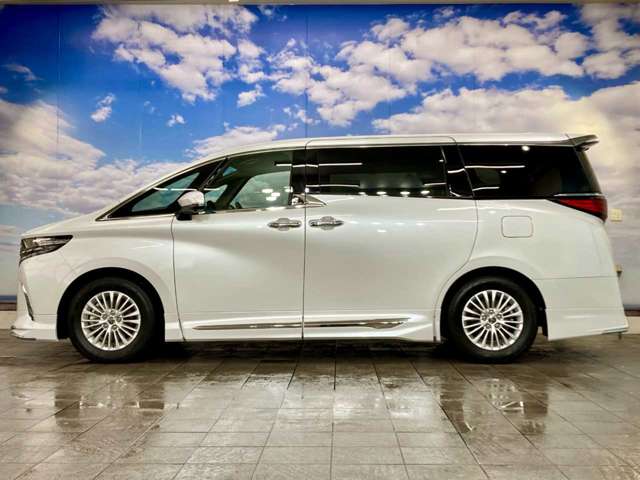 トヨタ アルファード　ハイブリッド ハイブリッド ２．５ Ｘ Ｅ－ＦＯＵＲ ４ＷＤ R7年 (北海道) 99