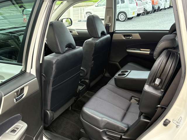 スバル エクシーガ ２．０ ＧＴ ４ＷＤ H21年 (近畿) 99