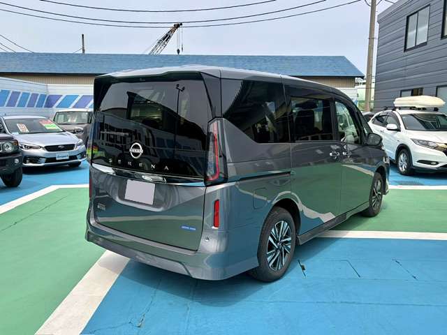 日産 セレナ ２．０ ハイウェイスターＶ ４ＷＤ R6年 (甲信越・北陸) 99