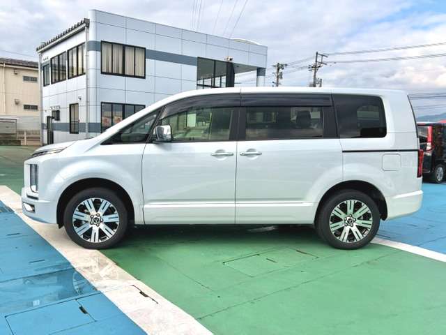 三菱 デリカ　Ｄ：５ ２．２ Ｐ ディーゼルターボ ４ＷＤ R7年 (甲信越・北陸) 99