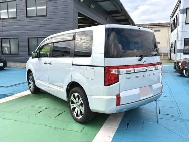 三菱 デリカ　Ｄ：５ ２．２ Ｐ ディーゼルターボ ４ＷＤ R7年 (甲信越・北陸) 99