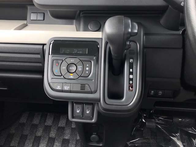 スズキ スペーシア ６６０ ハイブリッド Ｇ ４ＷＤ R7年 (甲信越・北陸) 99