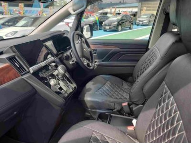 三菱 デリカ　Ｄ：５ ２．２ Ｐ ディーゼルターボ ４ＷＤ R7年 (甲信越・北陸) 99