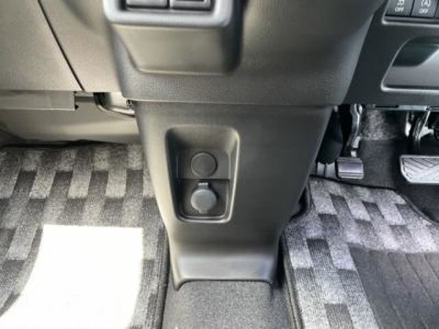 スズキ スペーシア ６６０ ハイブリッド Ｇ ４ＷＤ R8年 (甲信越・北陸) 99