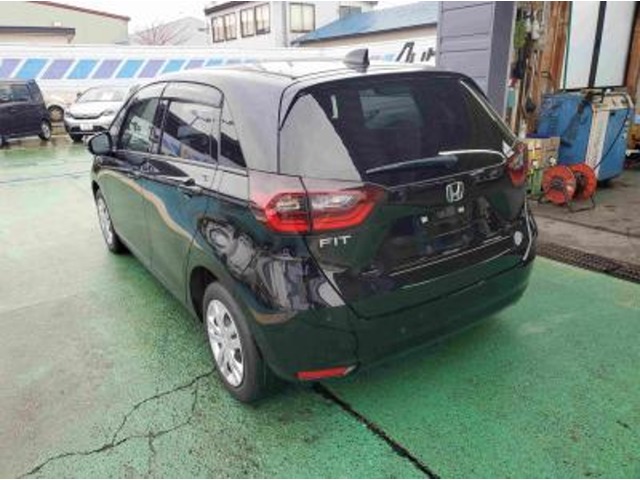 ホンダ フィット １．３ ベーシック R2年 (甲信越・北陸) 99