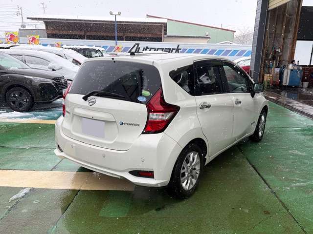 日産 ノート １．２ Ｅ－ＰＯＷＥＲ Ｘ R2年 (甲信越・北陸) 99