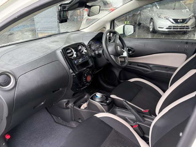日産 ノート １．２ Ｅ－ＰＯＷＥＲ Ｘ R2年 (甲信越・北陸) 99