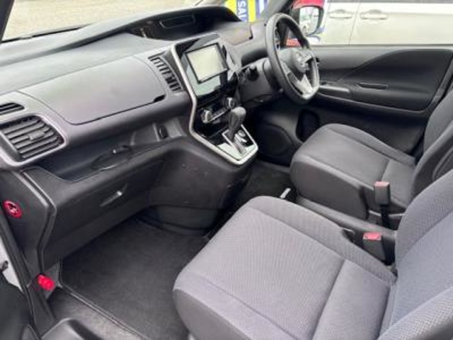日産 セレナ ２．０ Ｘ H30年 (甲信越・北陸) 99