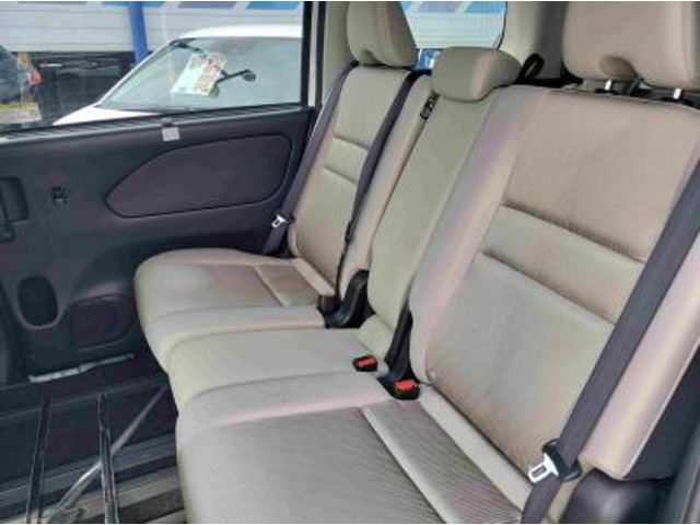 日産 セレナ ２．０ ハイウェイスター ＶセレクションＩＩ R1年 (甲信越・北陸) 99