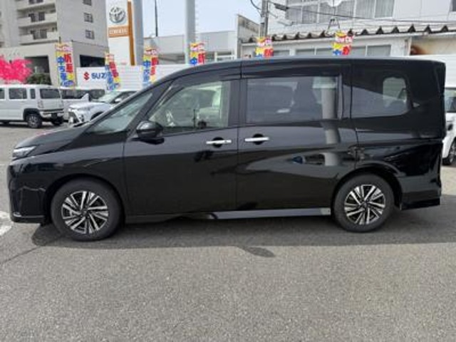 日産 セレナ ２．０ ハイウェイスターＶ Ｖセレクション R5年 (甲信越・北陸) 99