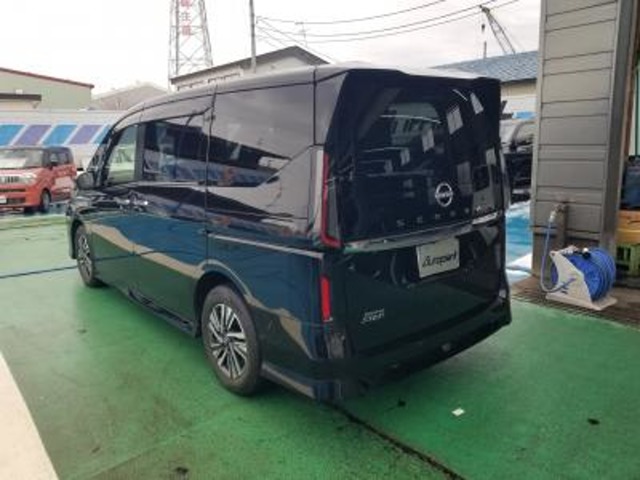 日産 セレナ ２．０ ハイウェイスターＶ Ｖセレクション R5年 (甲信越・北陸) 99