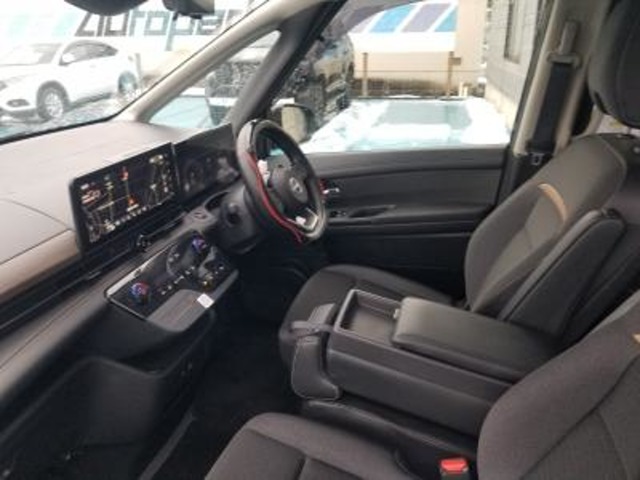 日産 セレナ ２．０ ハイウェイスターＶ Ｖセレクション R5年 (甲信越・北陸) 99