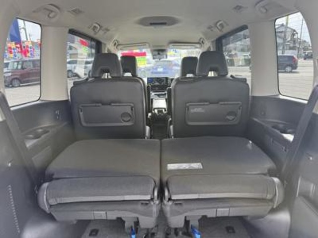 日産 セレナ ２．０ ハイウェイスターＶ Ｖセレクション R5年 (甲信越・北陸) 99
