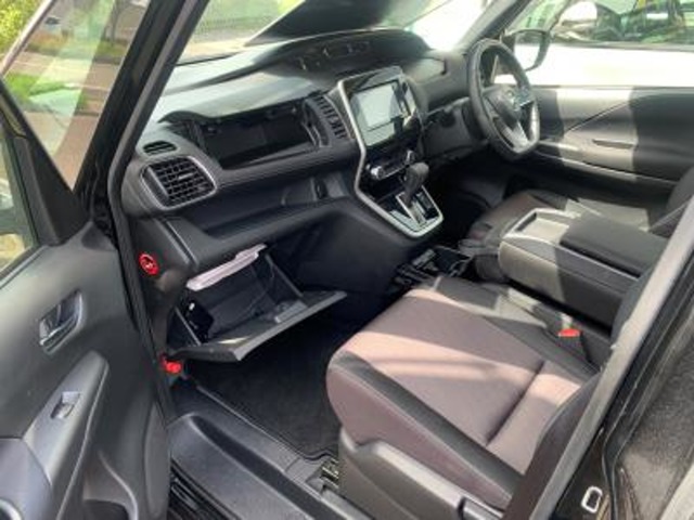 日産 セレナ ２．０ ハイウェイスターＧ プロパイロット エディション H29年 (甲信越・北陸) 99