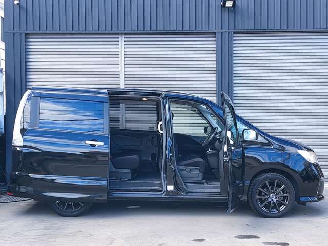 日産 セレナ ２．０ ハイウェイスター Ｖセレクション H24年 (近畿) 99