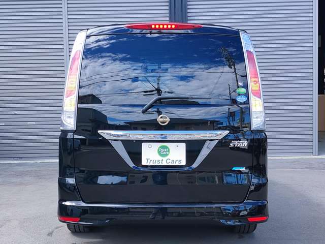 日産 セレナ ２．０ ハイウェイスター Ｖセレクション H24年 (近畿) 99