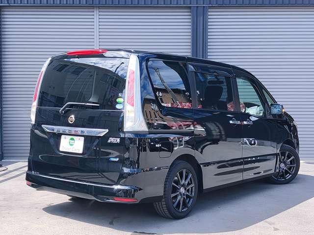 日産 セレナ ２．０ ハイウェイスター Ｖセレクション H24年 (近畿) 99