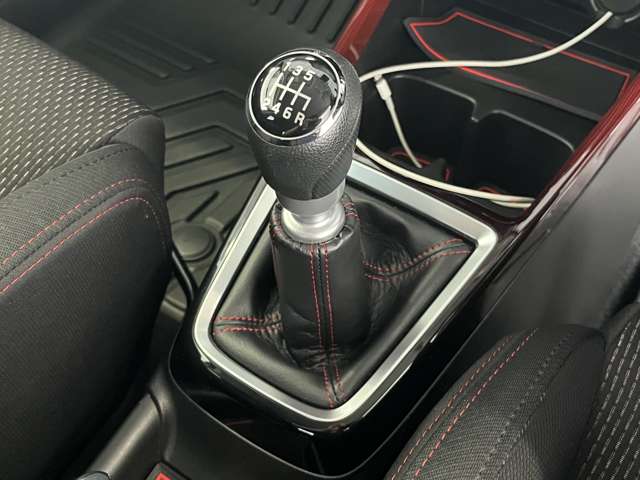 スズキ スイフト スポーツ １．４ R4年 (東北) 99