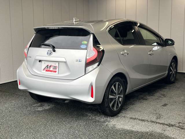 トヨタ アクア １．５ Ｇ ソフトレザーセレクション R1年 (東北) 99