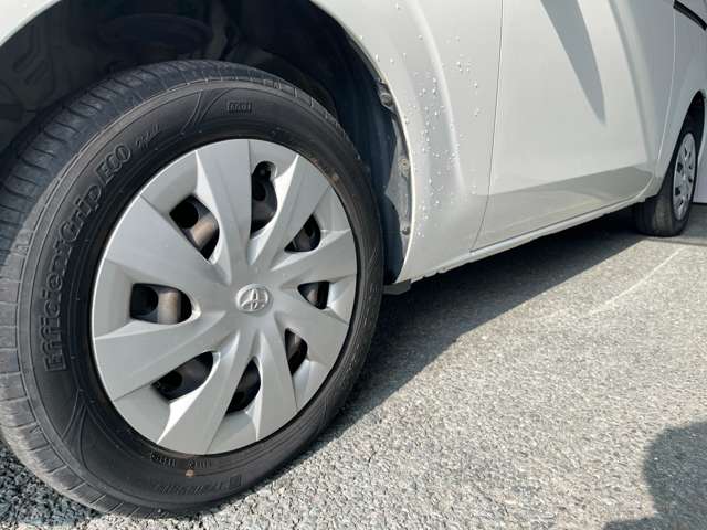 トヨタ スペイド １．５ Ｆ ４ＷＤ H28年 (東北) 99