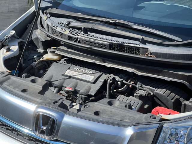 ホンダ フリードスパイク　ハイブリッド １．５ ジャストセレクション H26年 (近畿) 99
