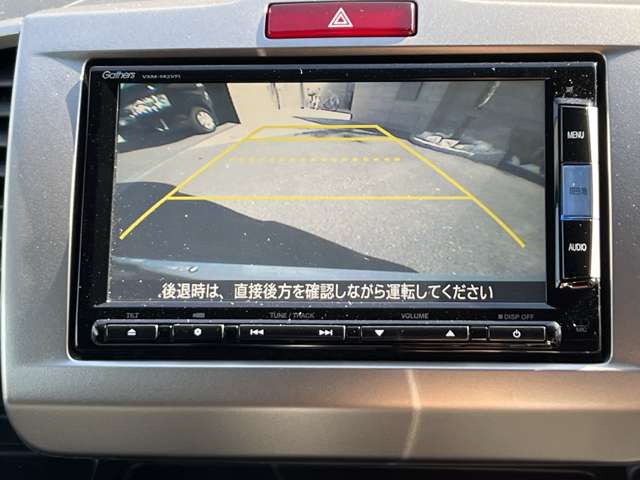 ホンダ フリードスパイク　ハイブリッド １．５ ジャストセレクション H26年 (近畿) 99