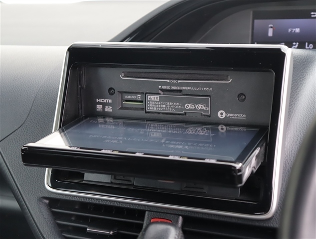 トヨタ ノア ２．０ ＳＩ ＷＸＢＩＩ R2年 (関東) 99