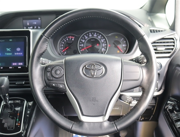 トヨタ ノア ２．０ ＳＩ ＷＸＢＩＩ R2年 (関東) 99