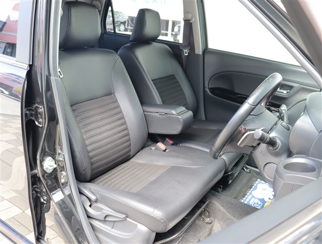 トヨタ ピクシス　ジョイ　Ｓ Ｓ ６６０ Ｓ ＳＡＩＩＩ H30年 (関東) 99