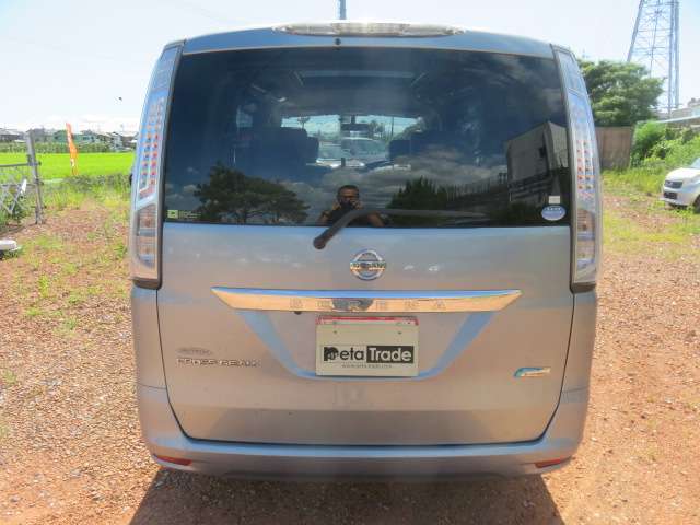 日産 セレナ ２．０ ２０Ｘ クロスギア Ｓ－ＨＹＢＲＩＤ H25年 (東海) 99