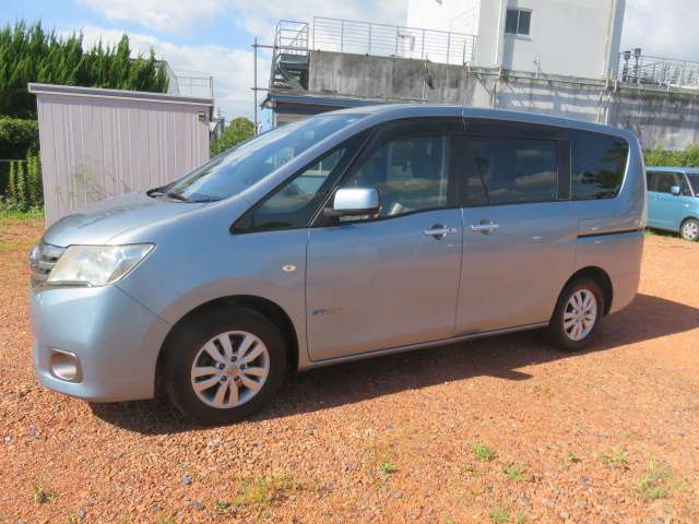 日産 セレナ ２．０ ２０Ｘ クロスギア Ｓ－ＨＹＢＲＩＤ H25年 (東海) 99