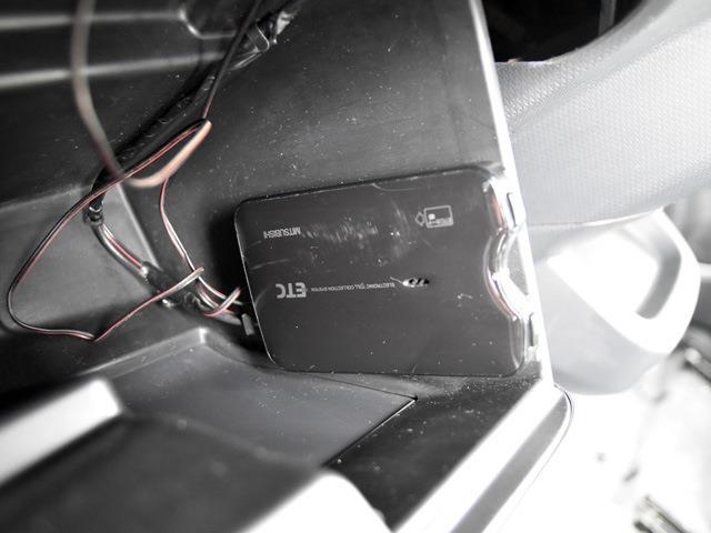 スズキ ソリオ １．２ Ｓ バックモニター付ＣＤプレーヤー装着車 H25年 (関東) 99