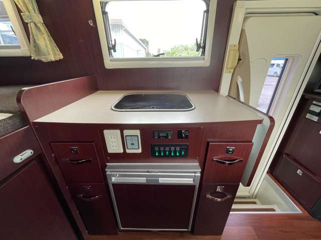 トヨタ カムロード ナッツＲＶ H28年 (関東) 99