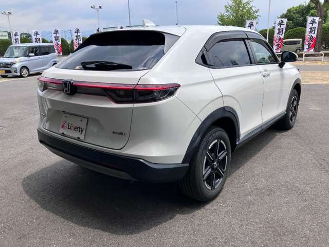 ホンダ ヴェゼル １．５ Ｅ：ＨＥＶ Ｘ R3年 (九州・沖縄) 99
