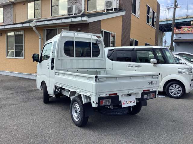 ダイハツ ハイゼットトラック ６６０ ジャンボ エクストラ ３方開 ４ＷＤ R8年 (近畿) 99