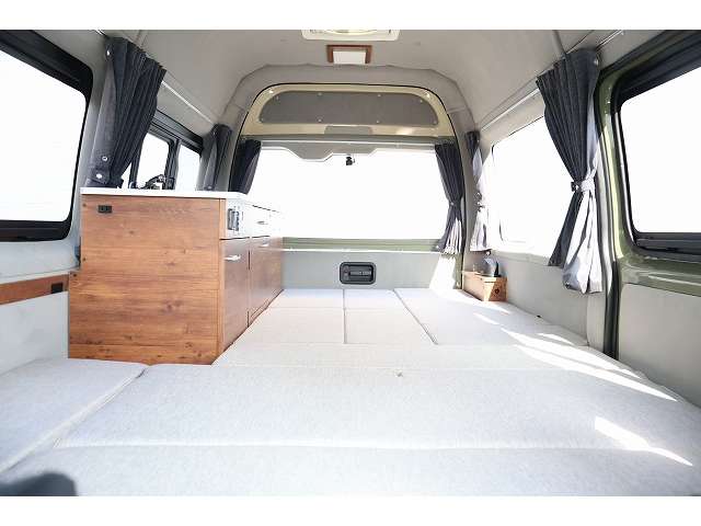 トヨタ ハイエースバン キャンピングカー R5年 (東北) 99