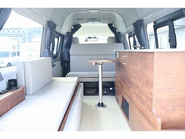 トヨタ ハイエースバン キャンピングカー R5年 (東北) 99