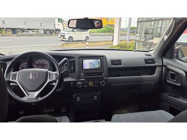 米国ホンダ リッジライン スポーツ ４ＷＤ H26年 (関東) 99