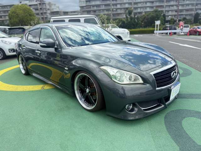 日産 フーガ　ハイブリッド ３．５ H23年 (近畿) 99