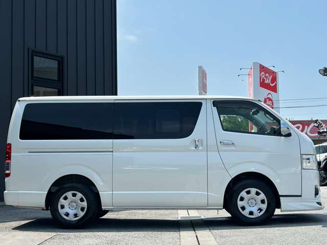 トヨタ ハイエースバン ３．０ スーパーＧＬ ロング ディーゼルターボ H28年 () 99